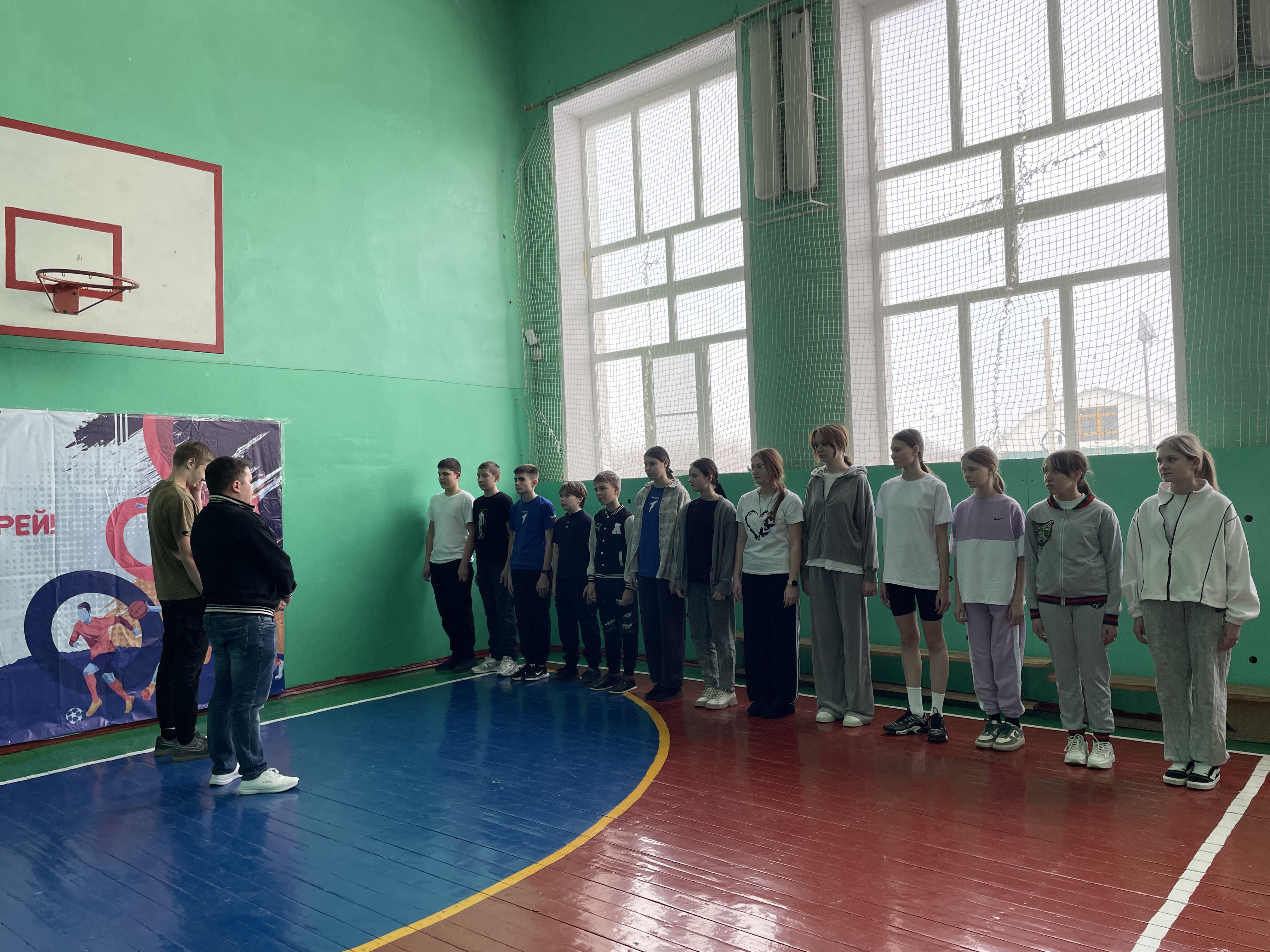 Подготовка к военно-спортивной игре «Зарница 2.0».